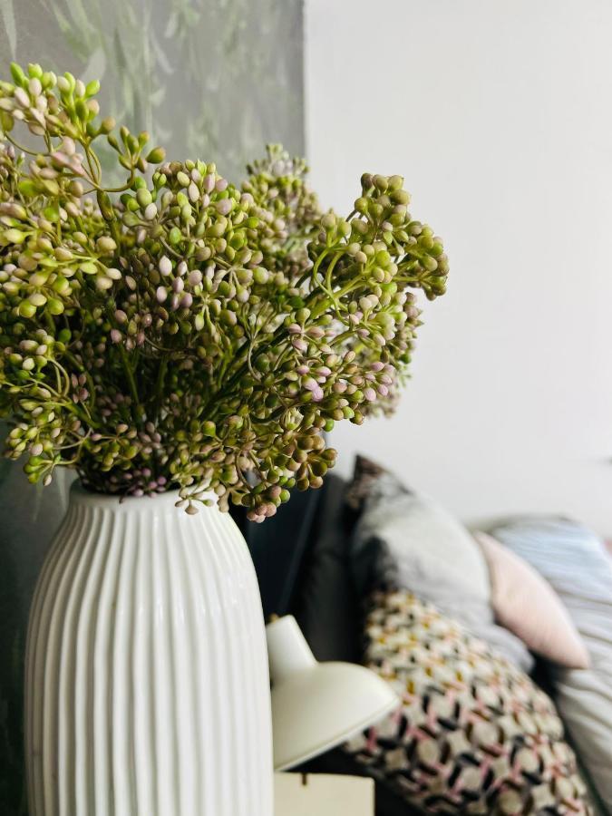 Schlafen Im Atelier - Einzigartiges Gaestezimmer Am Ammersee Leilighet Schondorf am Ammersee Eksteriør bilde